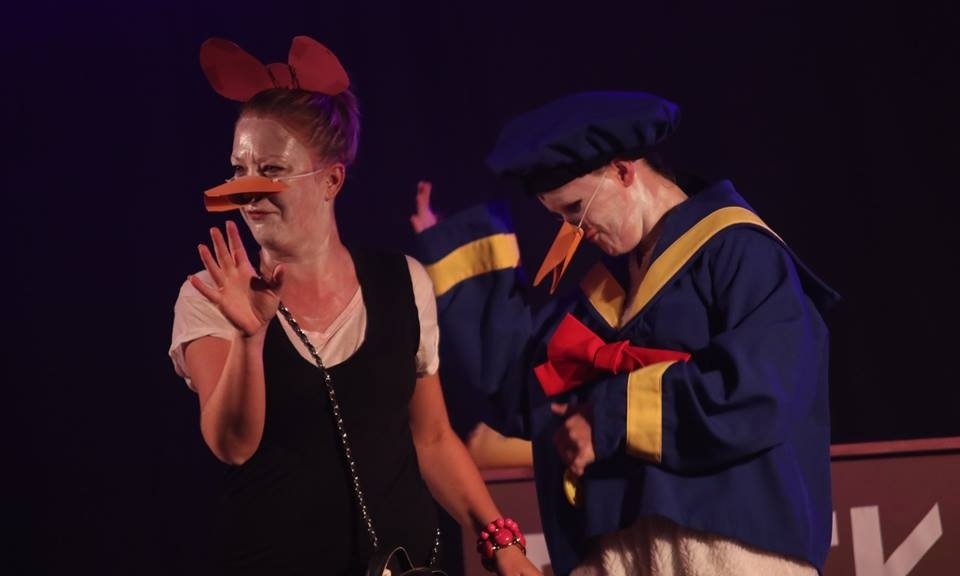 Playbackshow - met afsluiter zanger